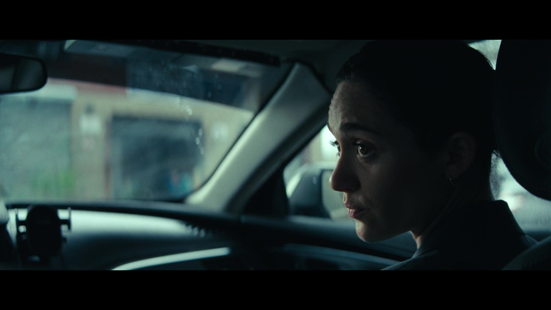 Furious_S01E01_The_Gorgon_1080p_ERW_003920.jpg