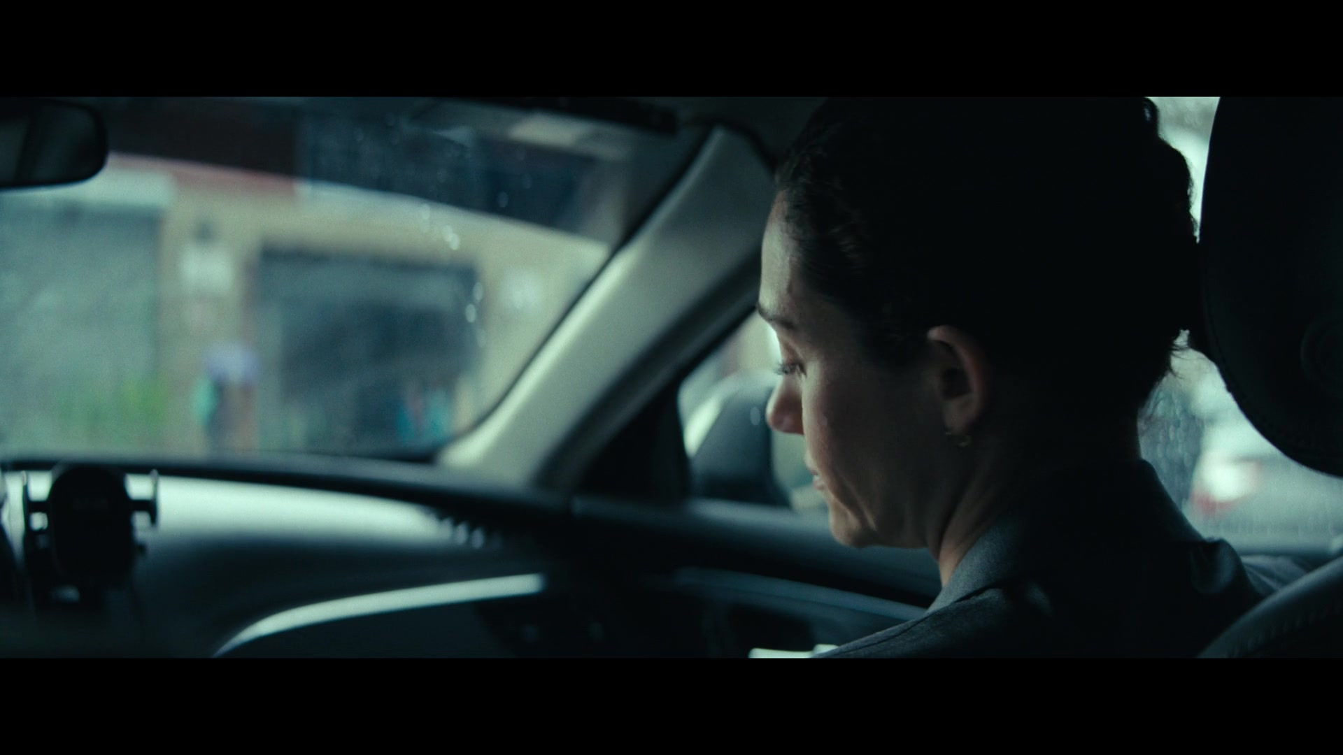 Furious_S01E01_The_Gorgon_1080p_ERW_003924.jpg