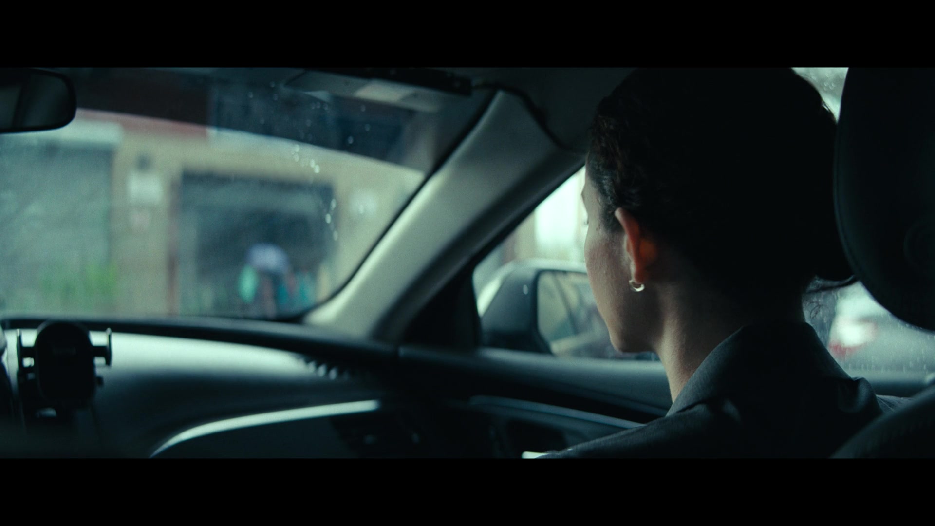 Furious_S01E01_The_Gorgon_1080p_ERW_003929.jpg