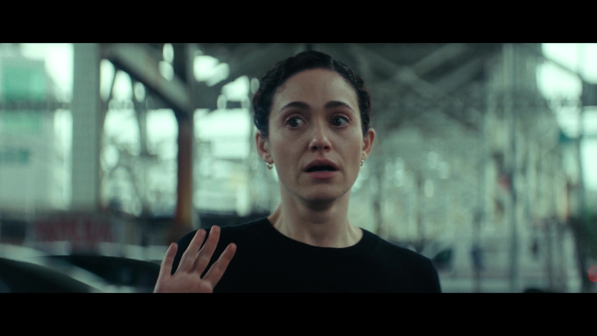 Furious_S01E01_The_Gorgon_1080p_ERW_004086.jpg