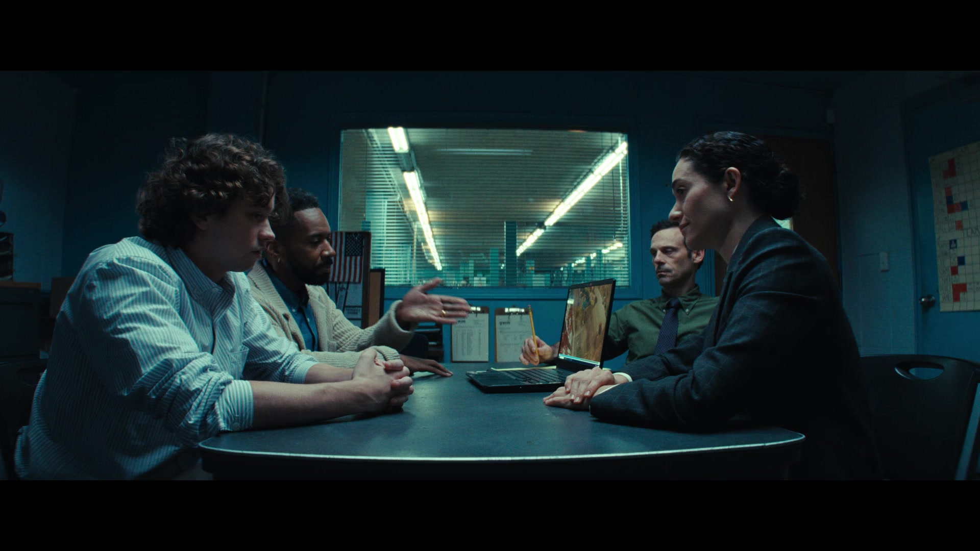 Furious_S01E01_The_Gorgon_1080p_ERW_004279.jpg