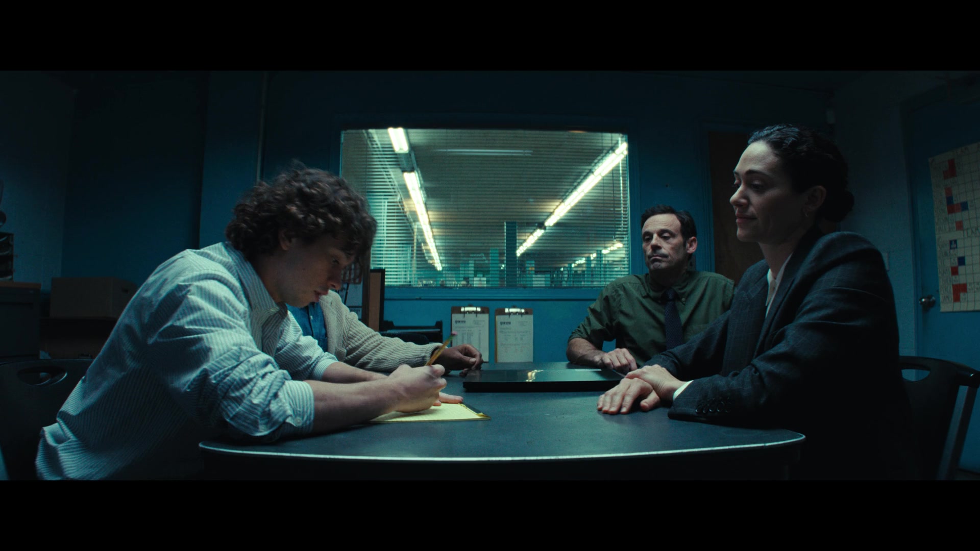 Furious_S01E01_The_Gorgon_1080p_ERW_004477.jpg