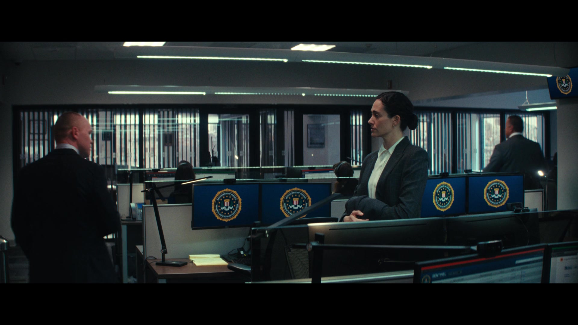 Furious_S01E01_The_Gorgon_1080p_ERW_004614.jpg