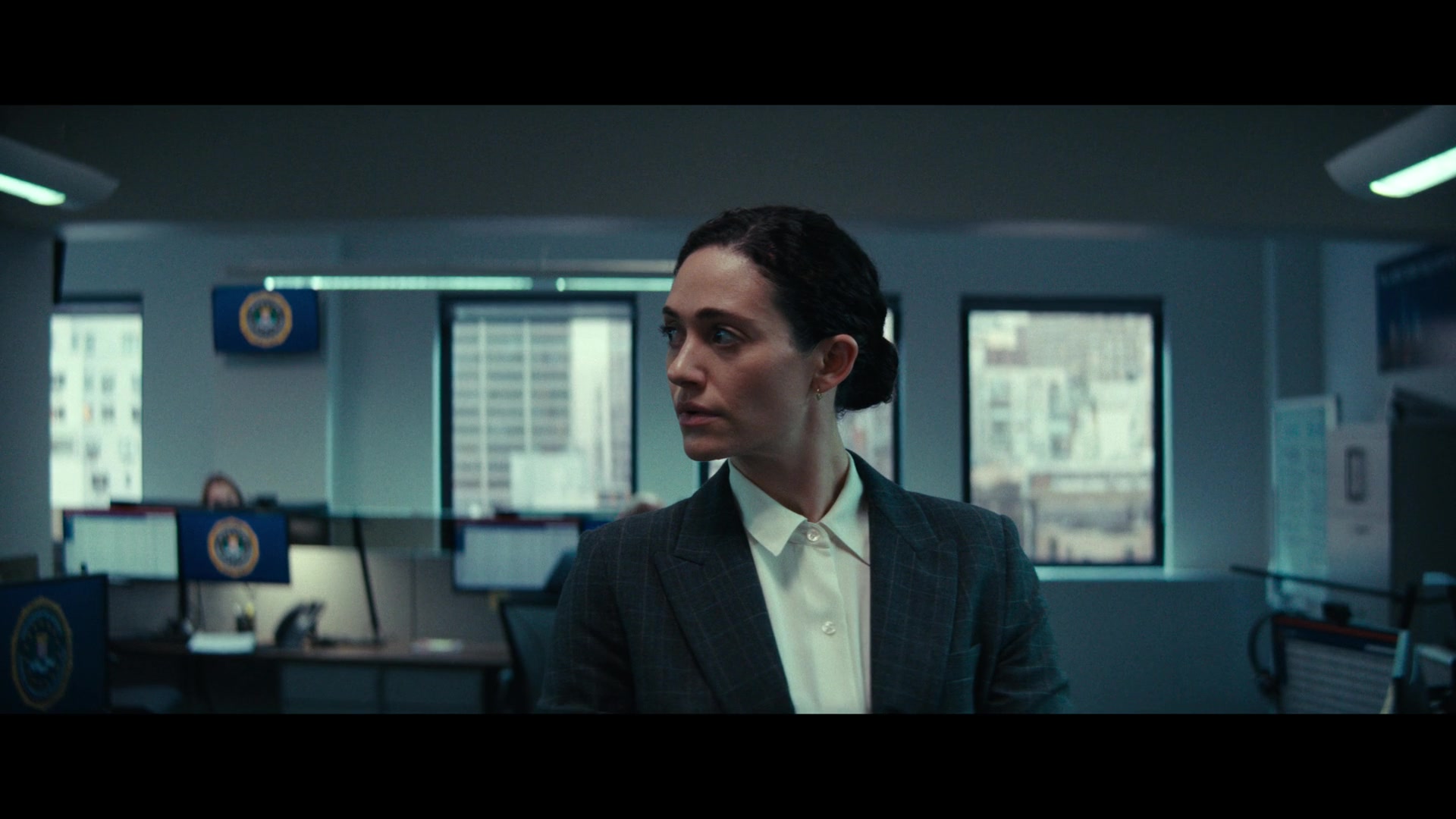 Furious_S01E01_The_Gorgon_1080p_ERW_004620.jpg