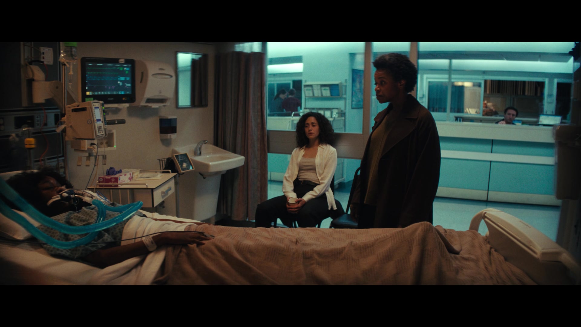Furious_S01E01_The_Gorgon_1080p_ERW_005210.jpg