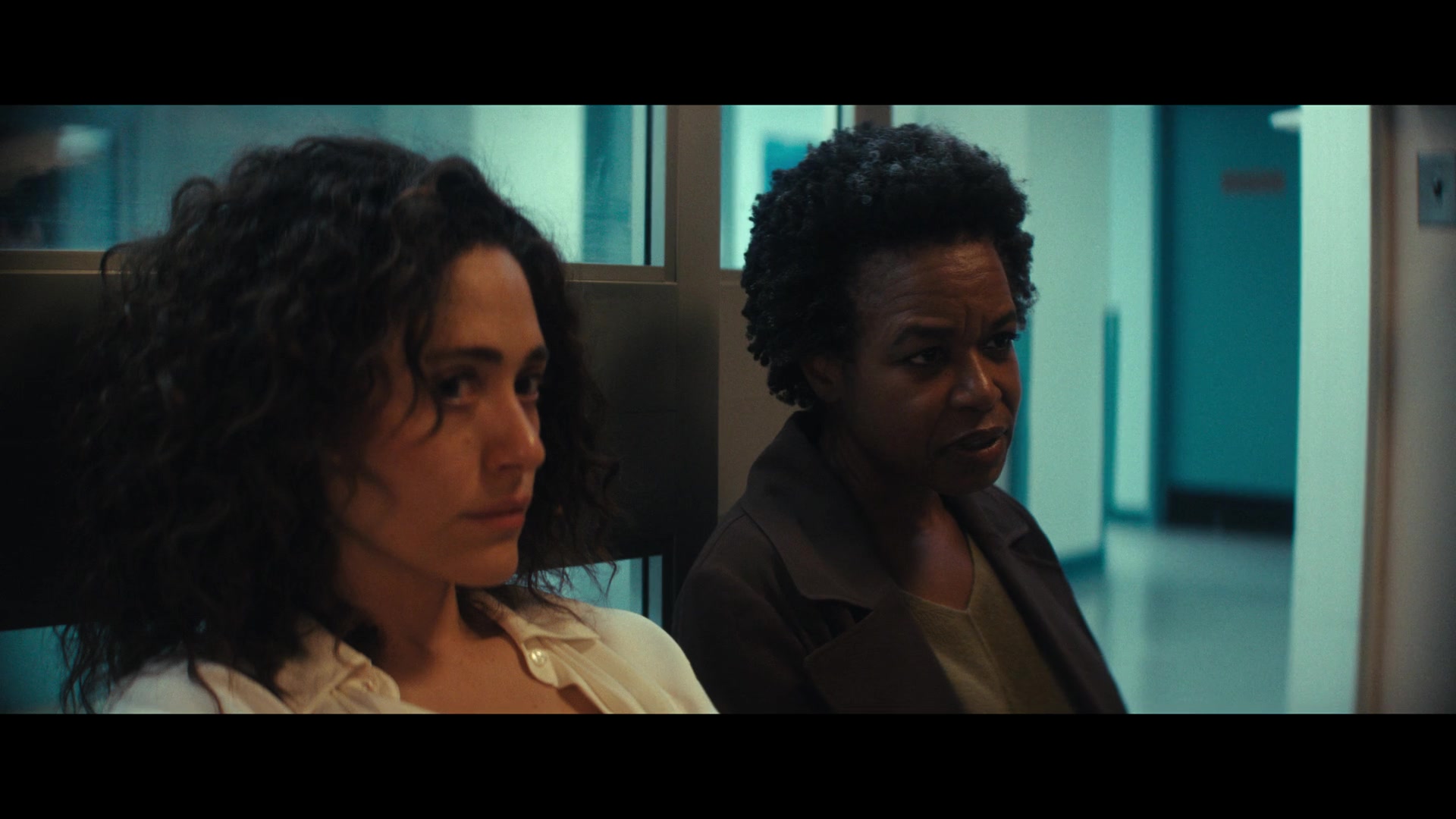 Furious_S01E01_The_Gorgon_1080p_ERW_005834.jpg