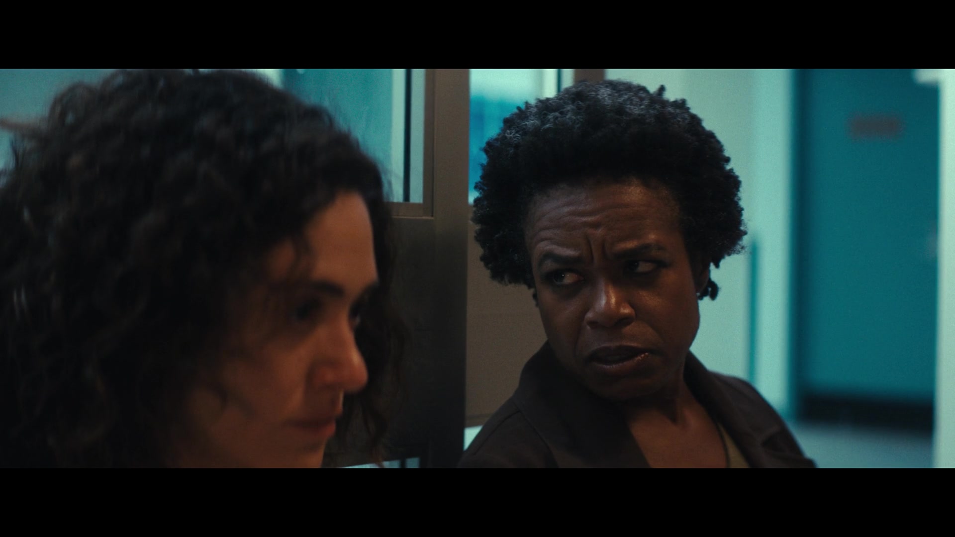 Furious_S01E01_The_Gorgon_1080p_ERW_006197.jpg