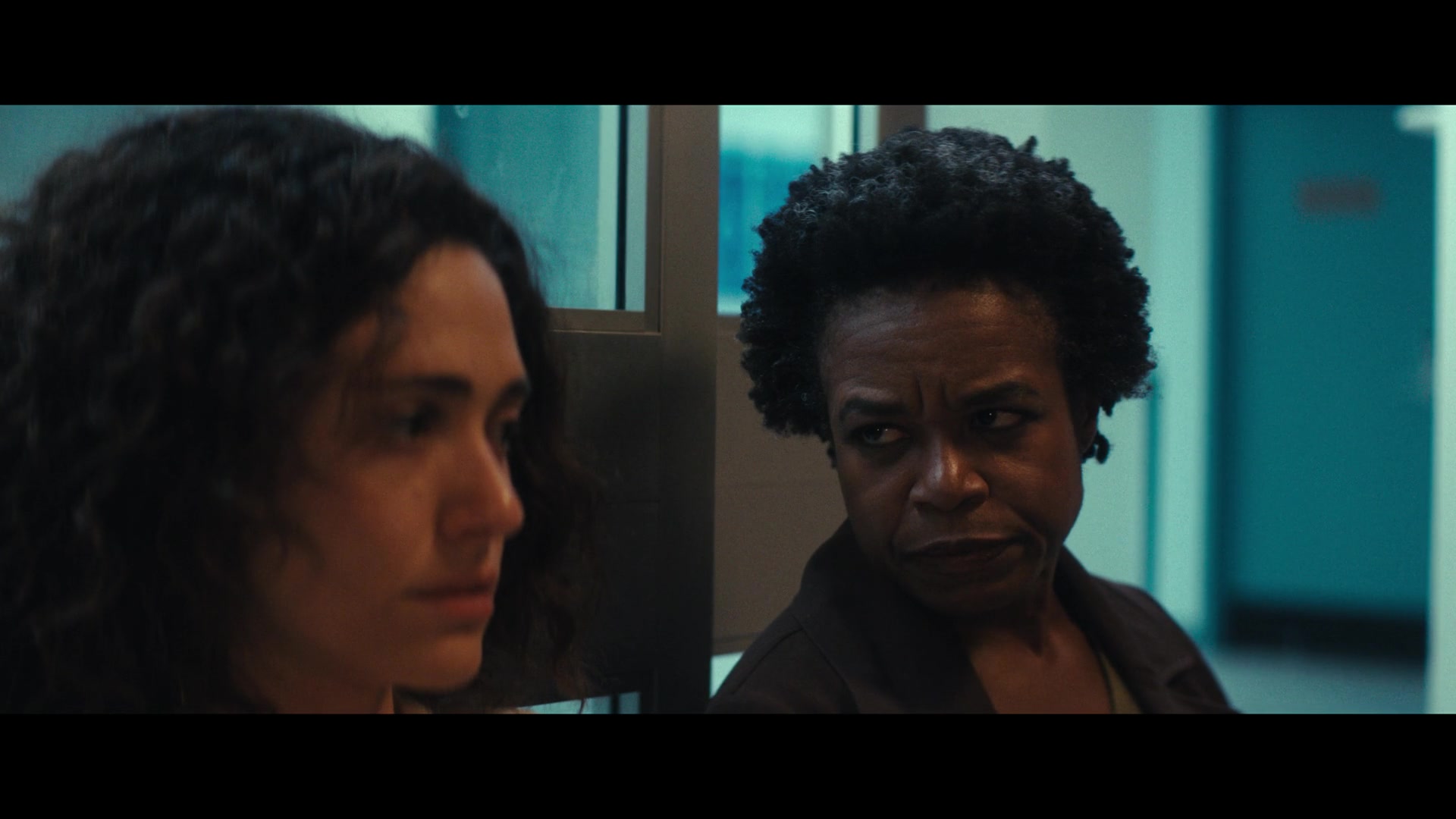 Furious_S01E01_The_Gorgon_1080p_ERW_006325.jpg