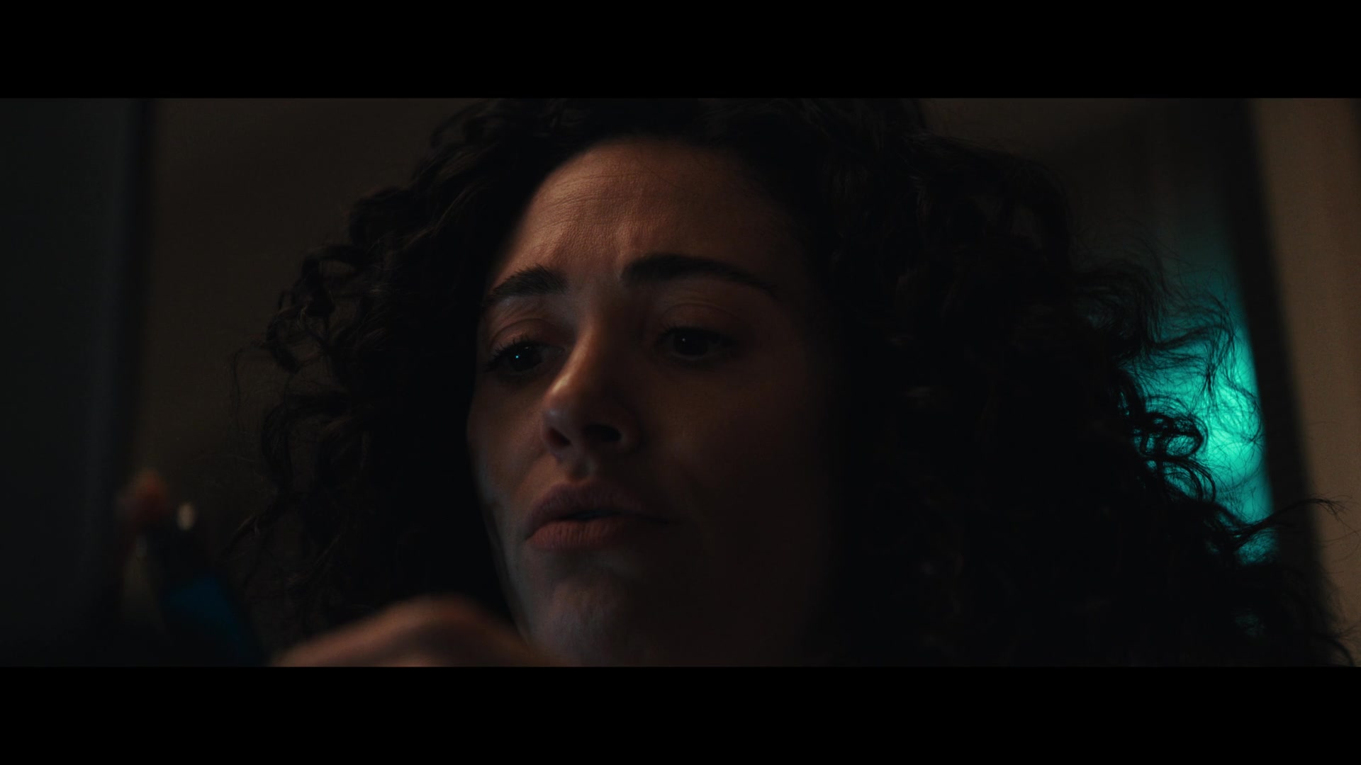 Furious_S01E01_The_Gorgon_1080p_ERW_006370.jpg