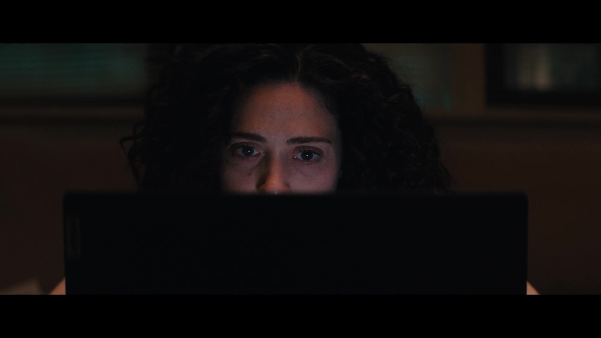 Furious_S01E01_The_Gorgon_1080p_ERW_006409.jpg