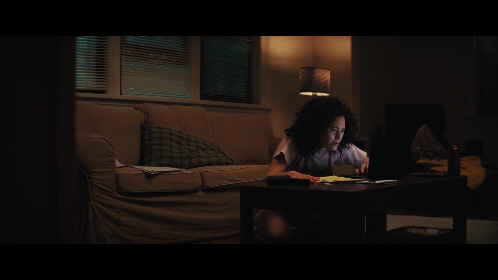 Furious_S01E01_The_Gorgon_1080p_ERW_006534.jpg