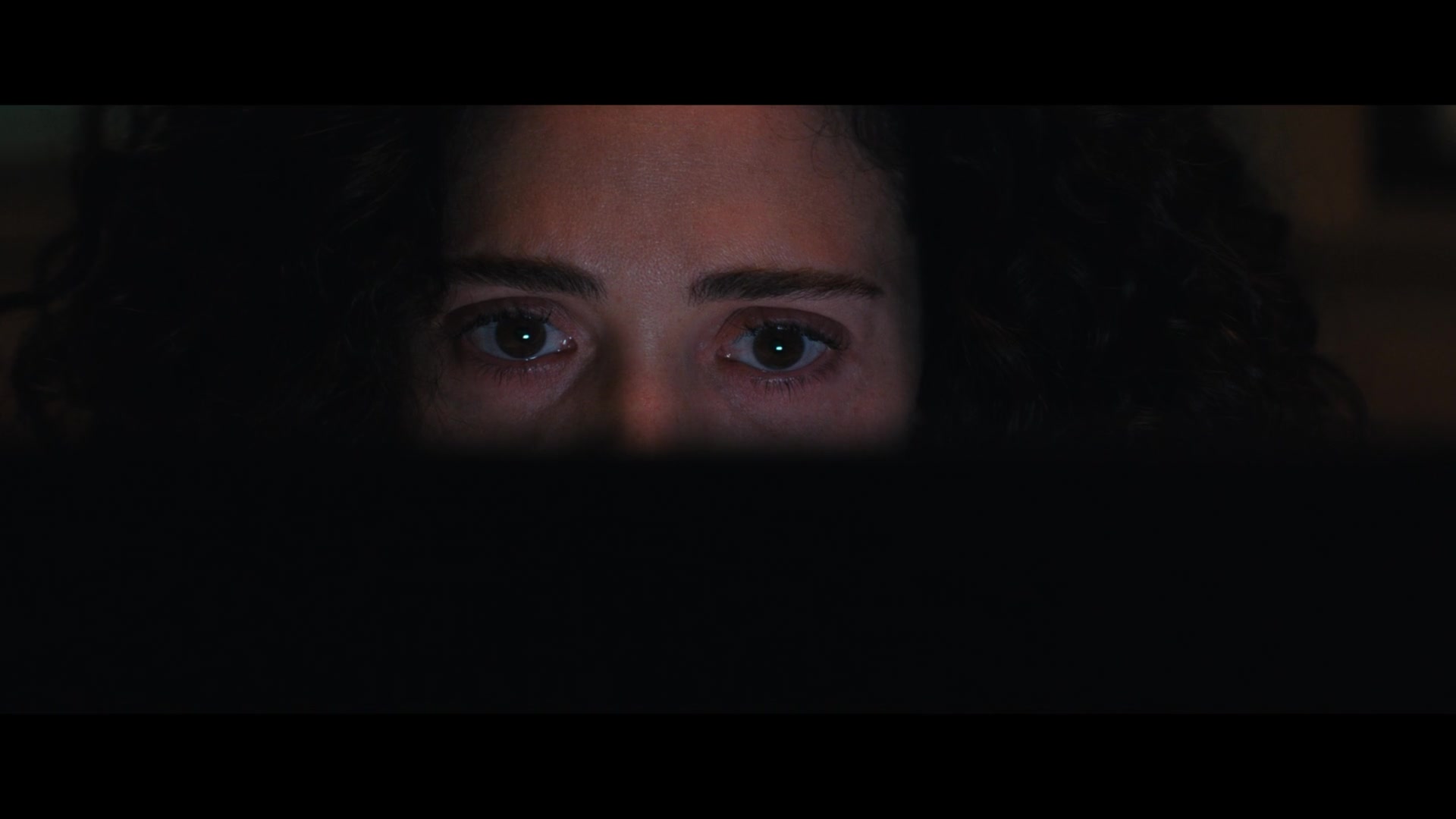 Furious_S01E01_The_Gorgon_1080p_ERW_006648.jpg