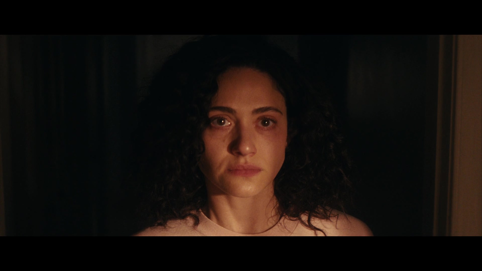 Furious_S01E02_My_Life_Had_Stood_A_Loaded_Gun_1080p_ERW_000265.jpg