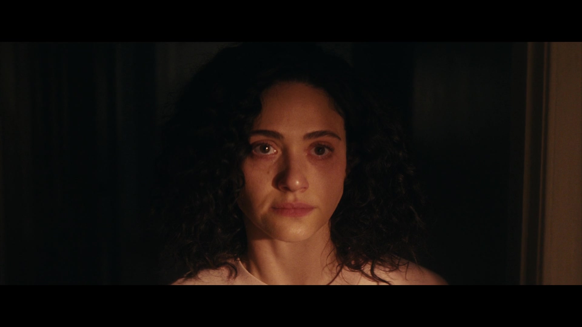 Furious_S01E02_My_Life_Had_Stood_A_Loaded_Gun_1080p_ERW_000267.jpg