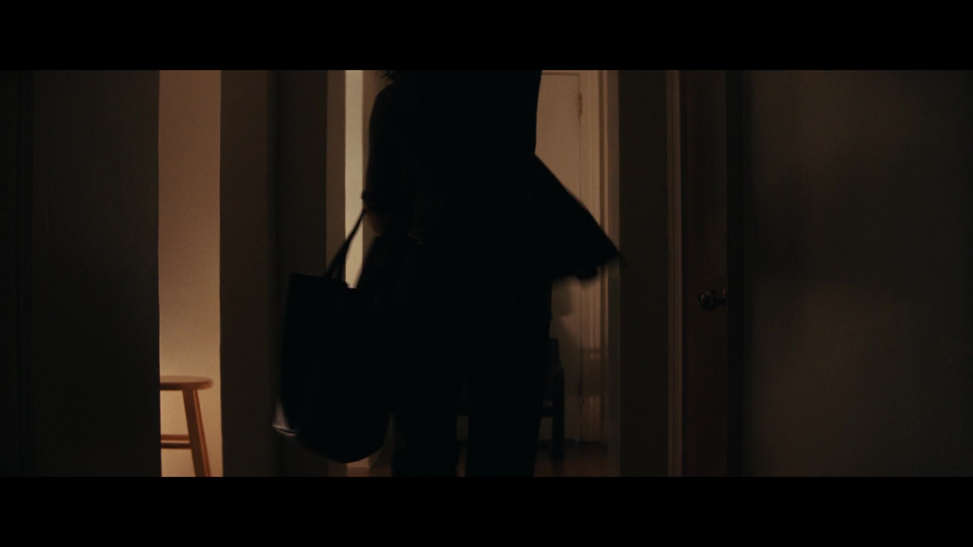 Furious_S01E02_My_Life_Had_Stood_A_Loaded_Gun_1080p_ERW_000288.jpg
