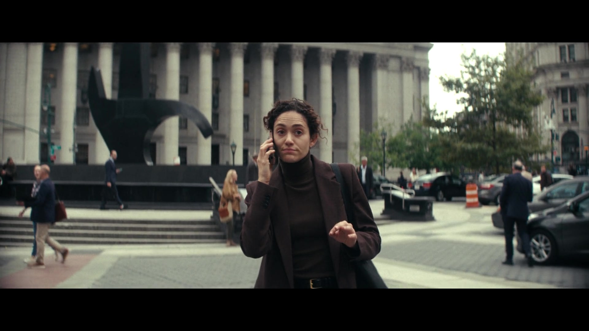 Furious_S01E02_My_Life_Had_Stood_A_Loaded_Gun_1080p_ERW_000806.jpg