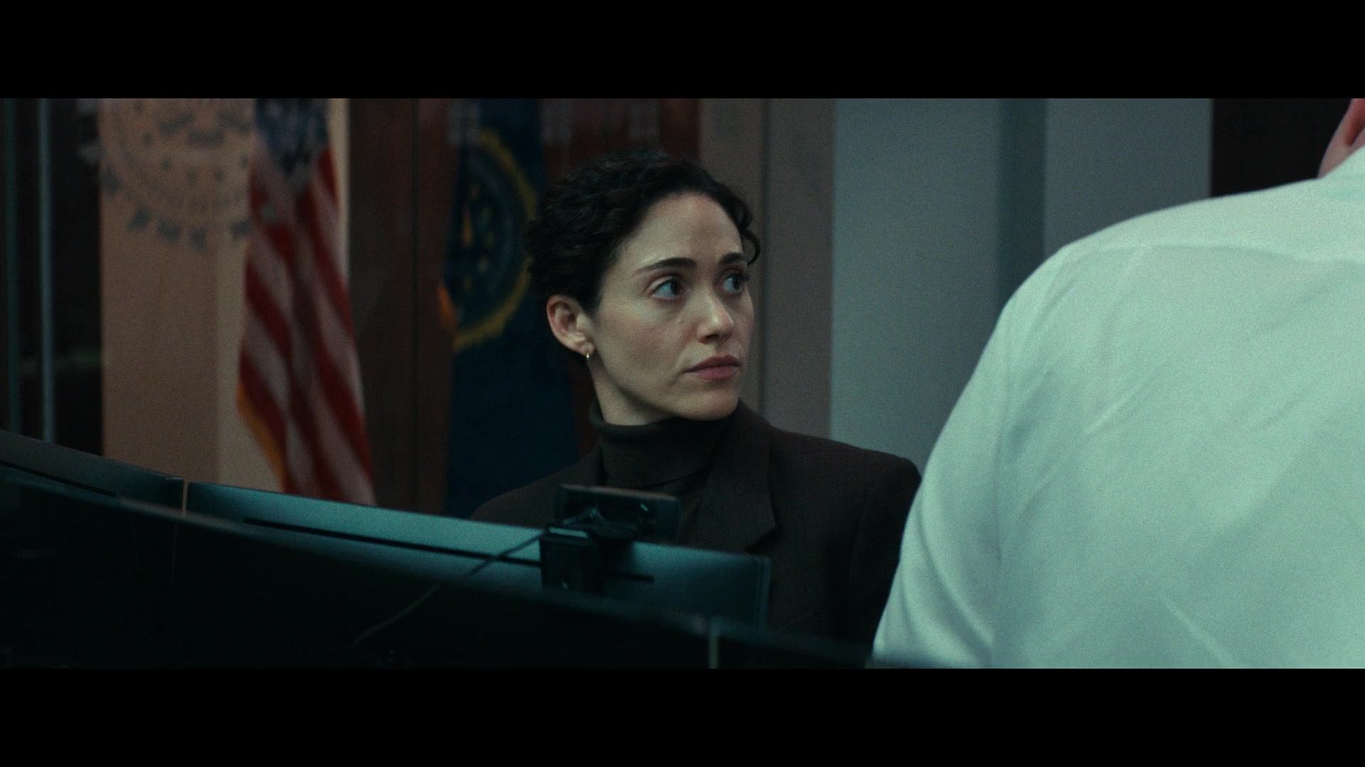 Furious_S01E02_My_Life_Had_Stood_A_Loaded_Gun_1080p_ERW_000861.jpg