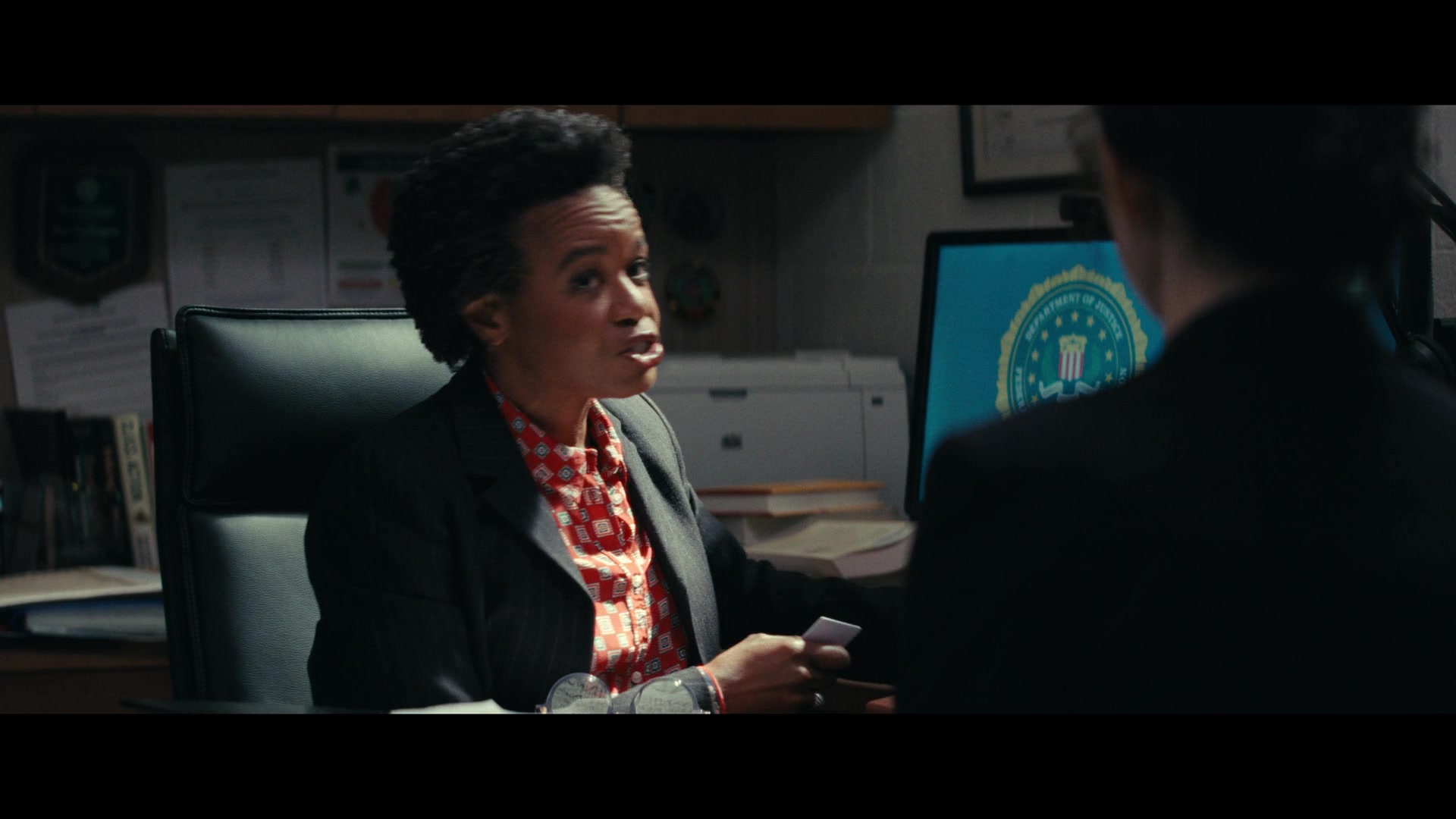 Furious_S01E02_My_Life_Had_Stood_A_Loaded_Gun_1080p_ERW_001352.jpg