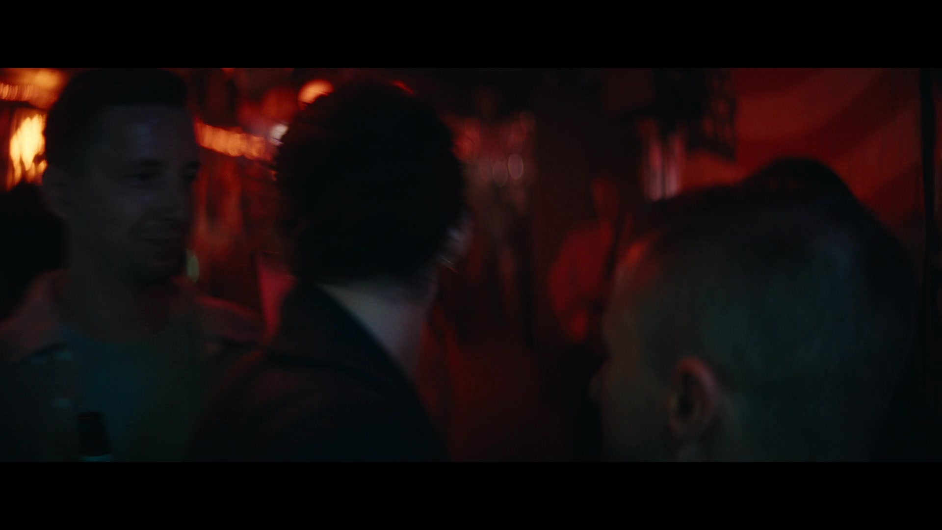Furious_S01E02_My_Life_Had_Stood_A_Loaded_Gun_1080p_ERW_002348.jpg