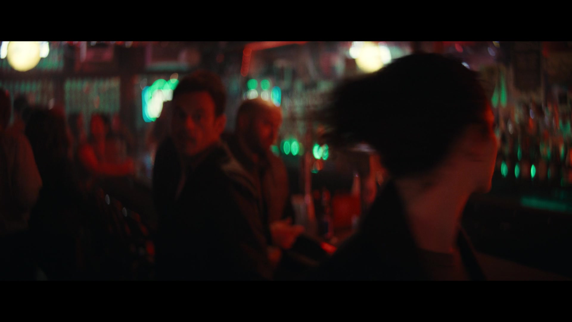Furious_S01E02_My_Life_Had_Stood_A_Loaded_Gun_1080p_ERW_002362.jpg