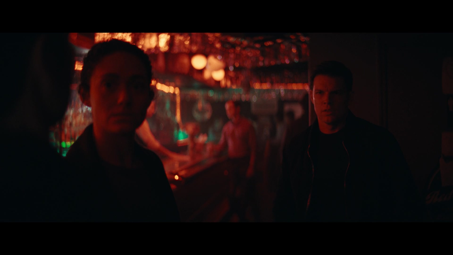 Furious_S01E02_My_Life_Had_Stood_A_Loaded_Gun_1080p_ERW_002400.jpg