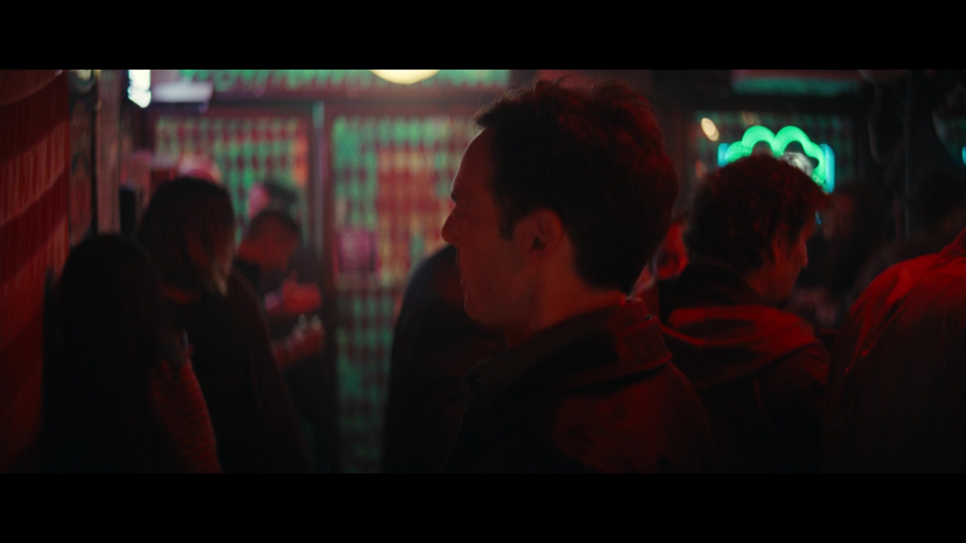 Furious_S01E02_My_Life_Had_Stood_A_Loaded_Gun_1080p_ERW_002418.jpg