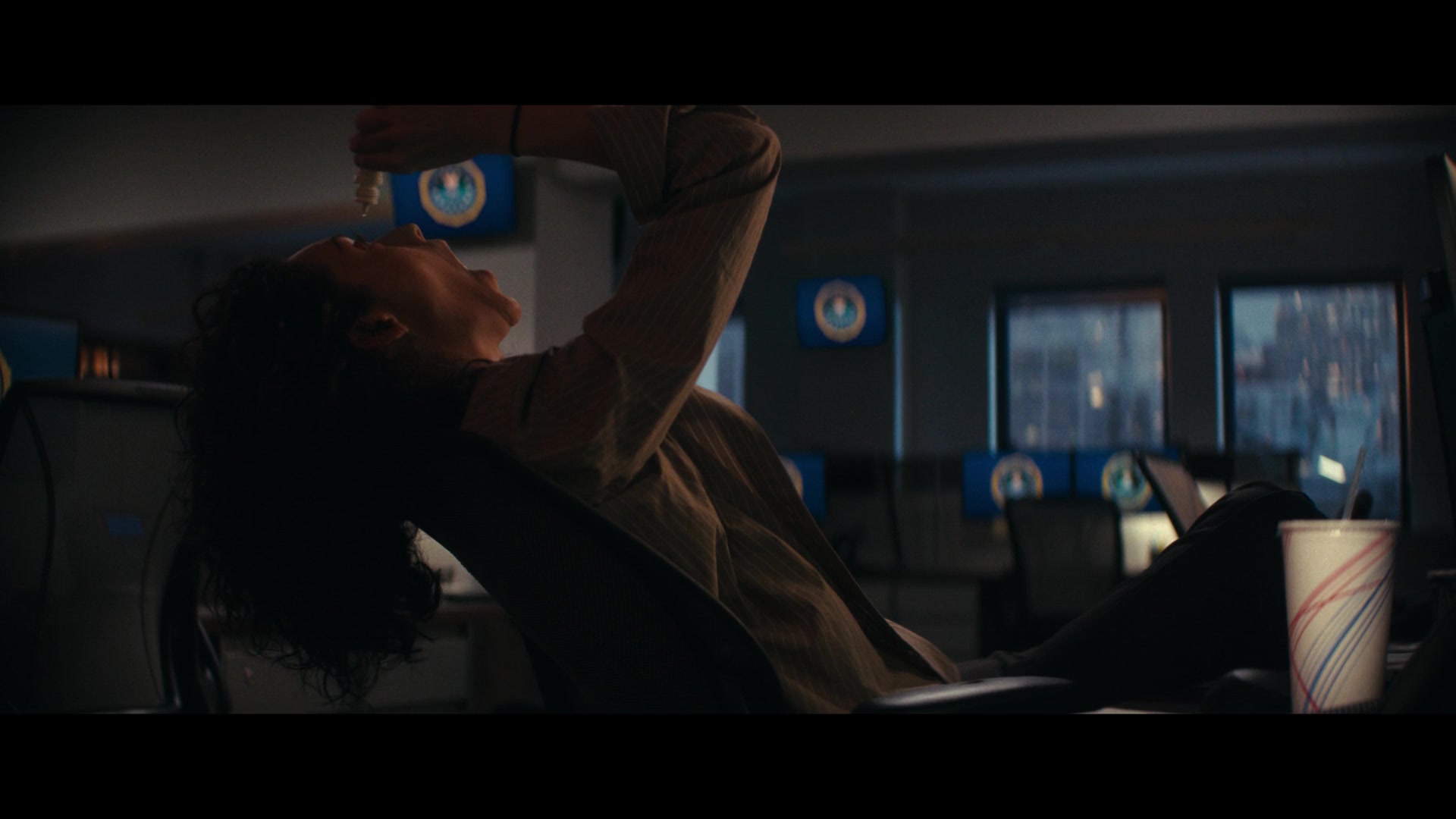 Furious_S01E02_My_Life_Had_Stood_A_Loaded_Gun_1080p_ERW_002542.jpg