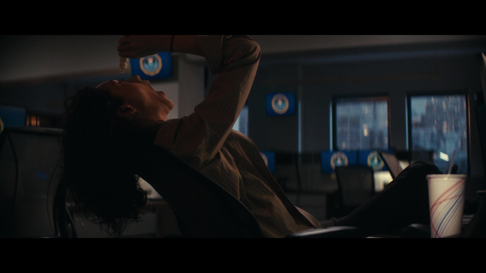 Furious_S01E02_My_Life_Had_Stood_A_Loaded_Gun_1080p_ERW_002543.jpg