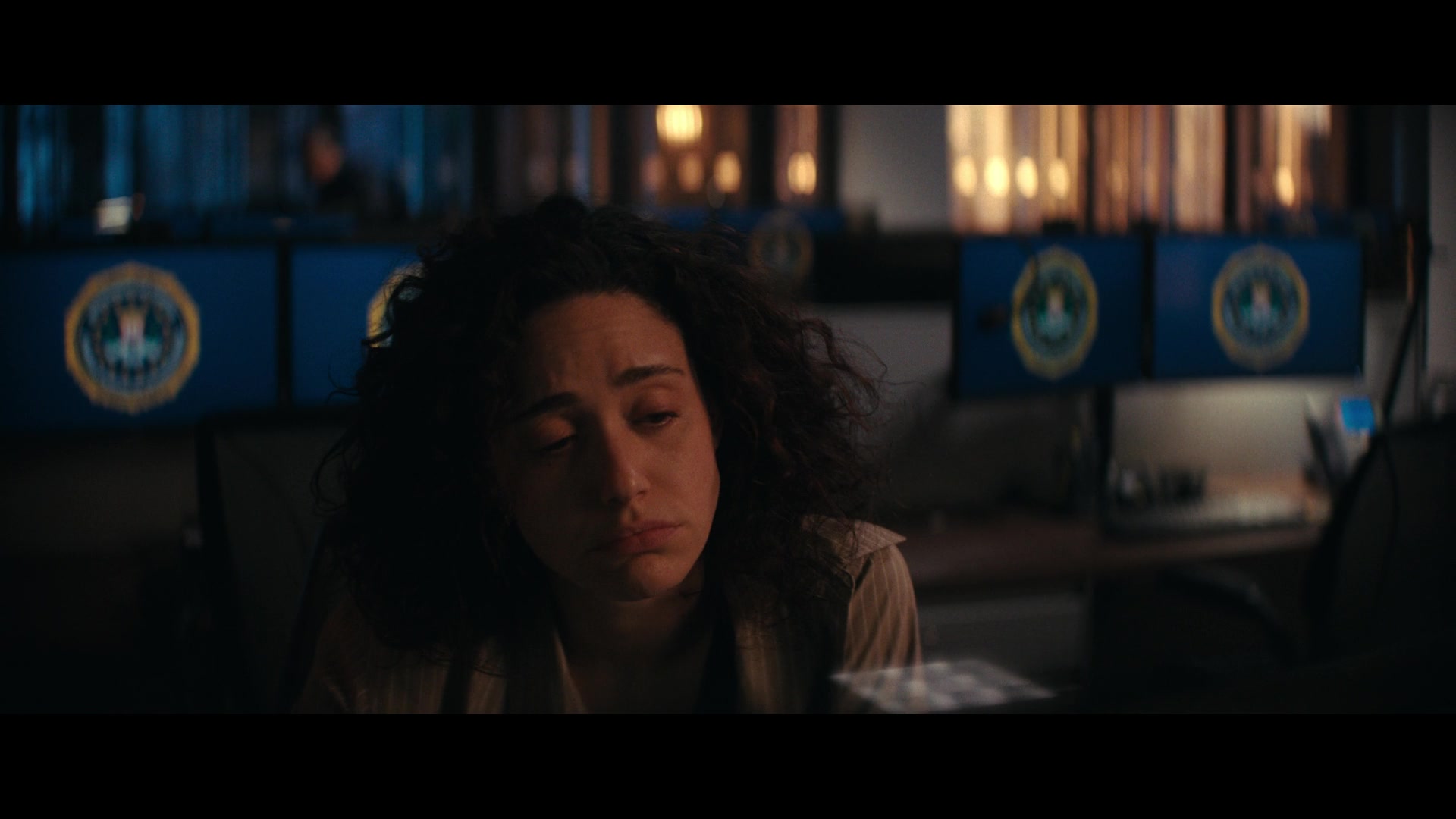 Furious_S01E02_My_Life_Had_Stood_A_Loaded_Gun_1080p_ERW_002563.jpg