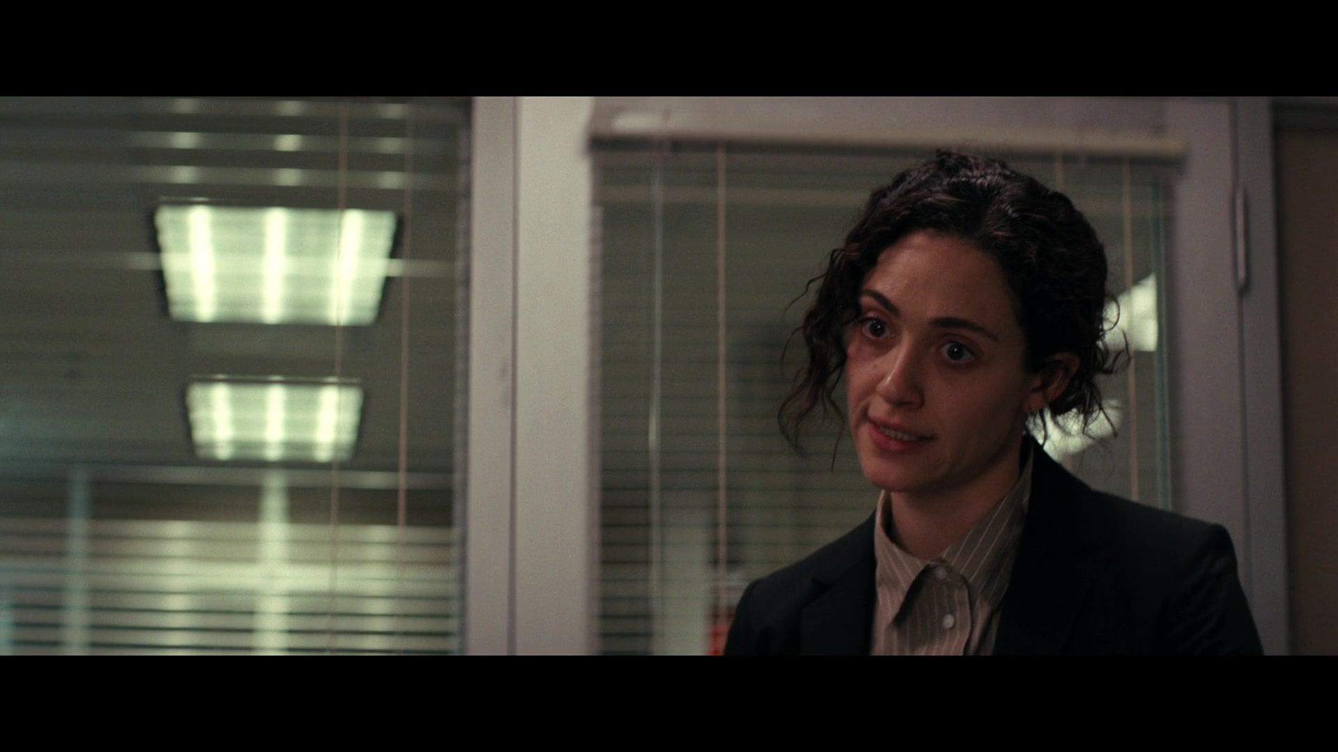 Furious_S01E02_My_Life_Had_Stood_A_Loaded_Gun_1080p_ERW_002624.jpg