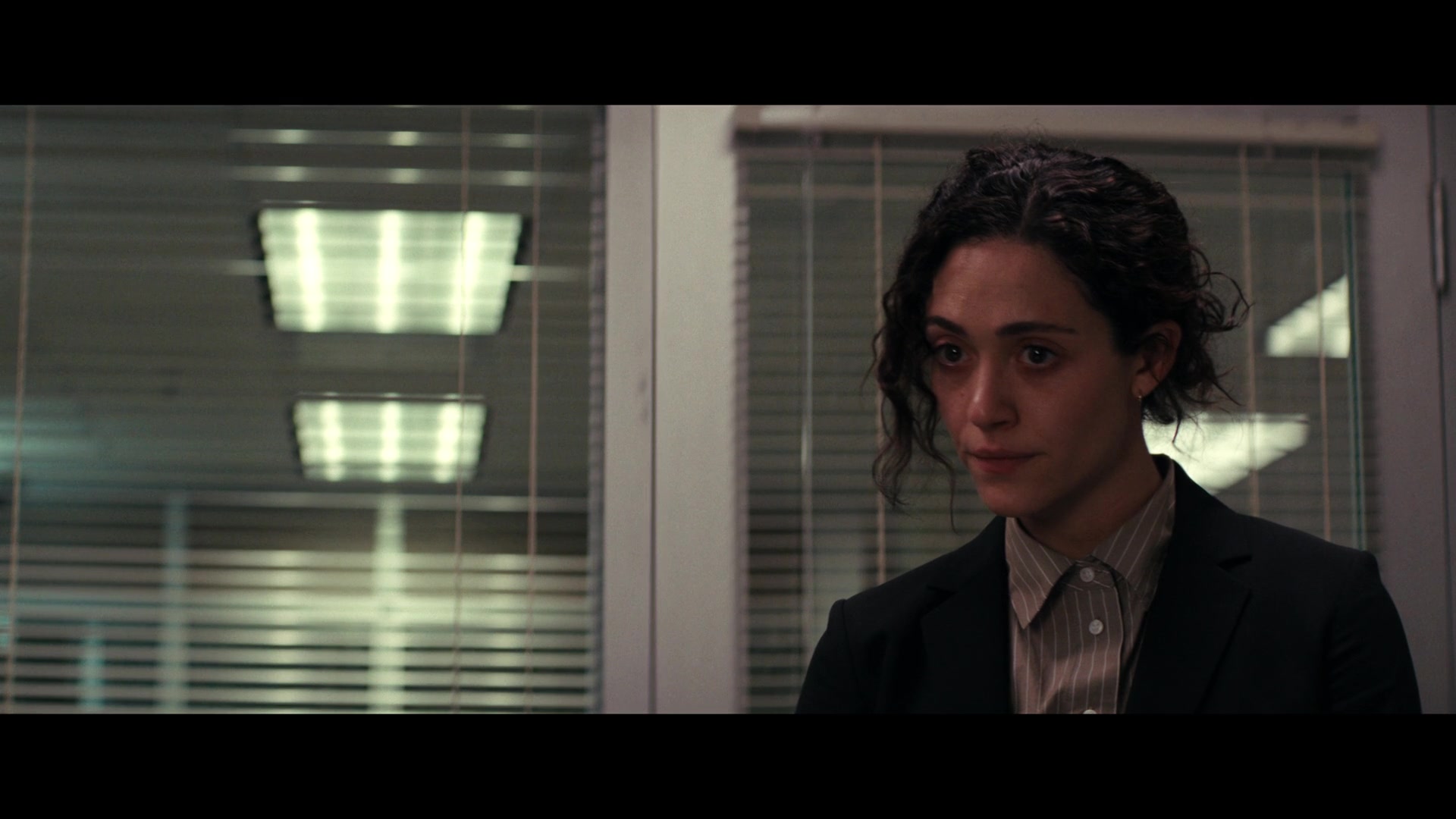 Furious_S01E02_My_Life_Had_Stood_A_Loaded_Gun_1080p_ERW_002722.jpg