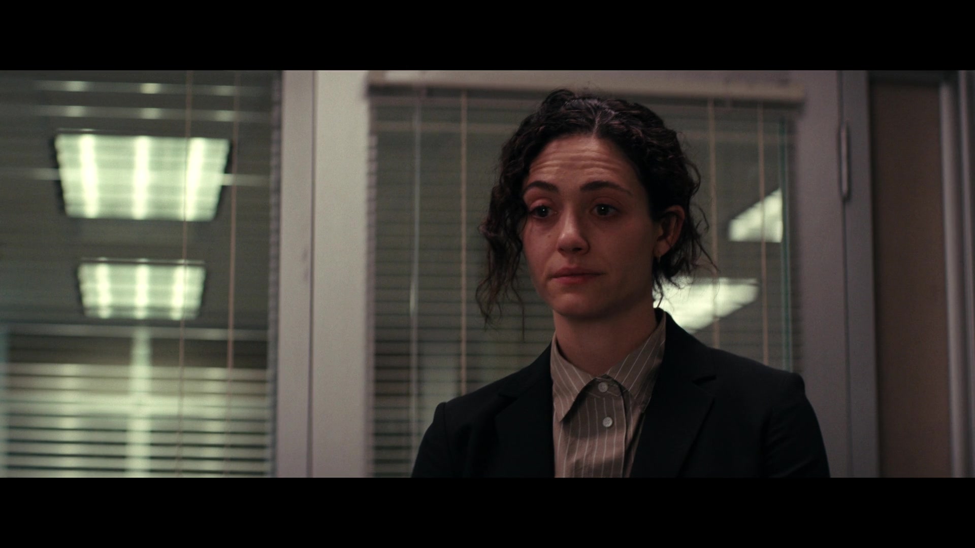 Furious_S01E02_My_Life_Had_Stood_A_Loaded_Gun_1080p_ERW_002749.jpg