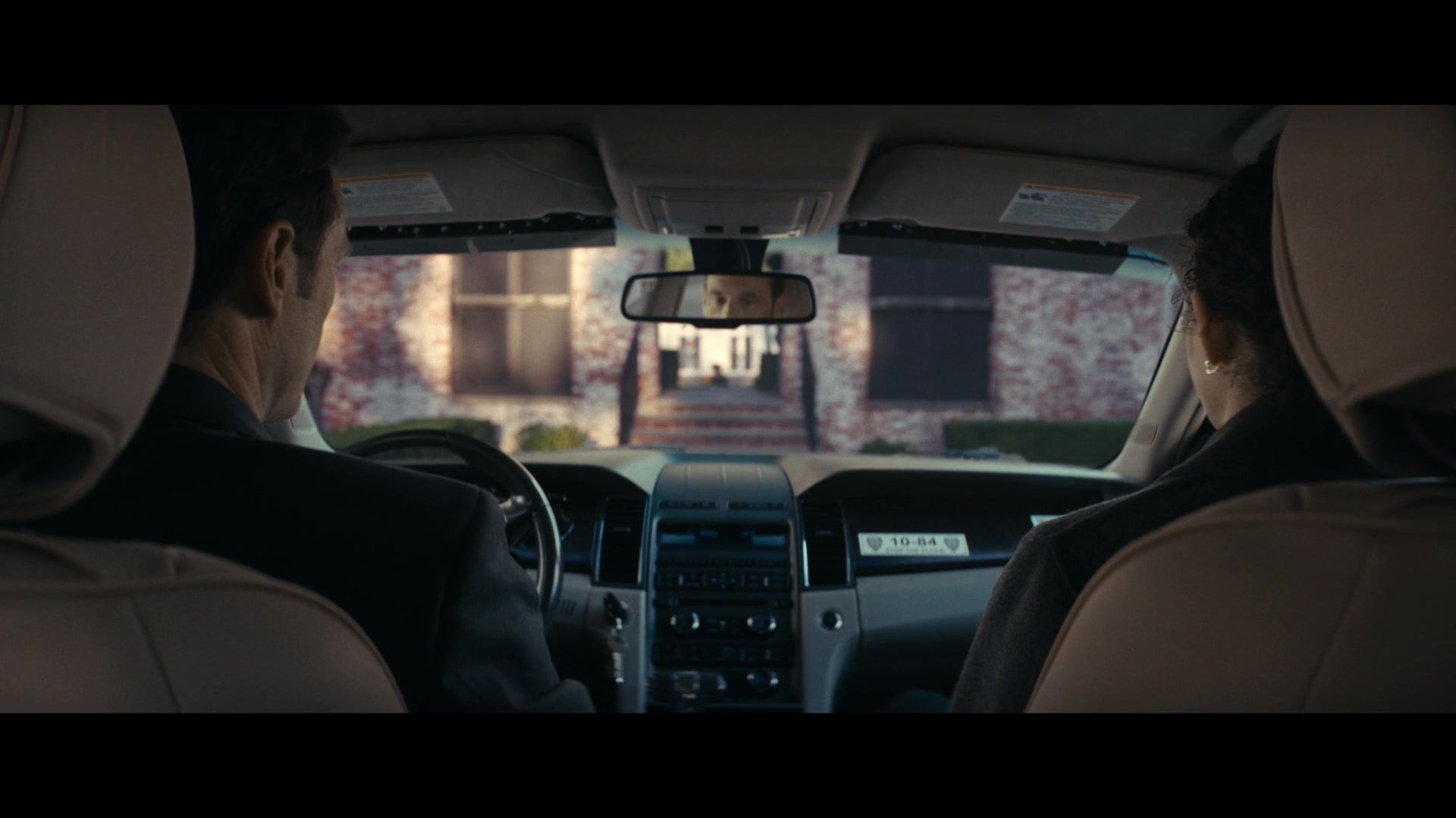 Furious_S01E02_My_Life_Had_Stood_A_Loaded_Gun_1080p_ERW_003198.jpg