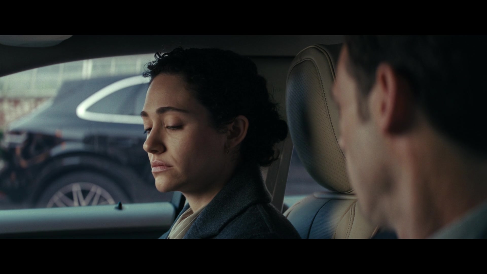 Furious_S01E02_My_Life_Had_Stood_A_Loaded_Gun_1080p_ERW_003233.jpg