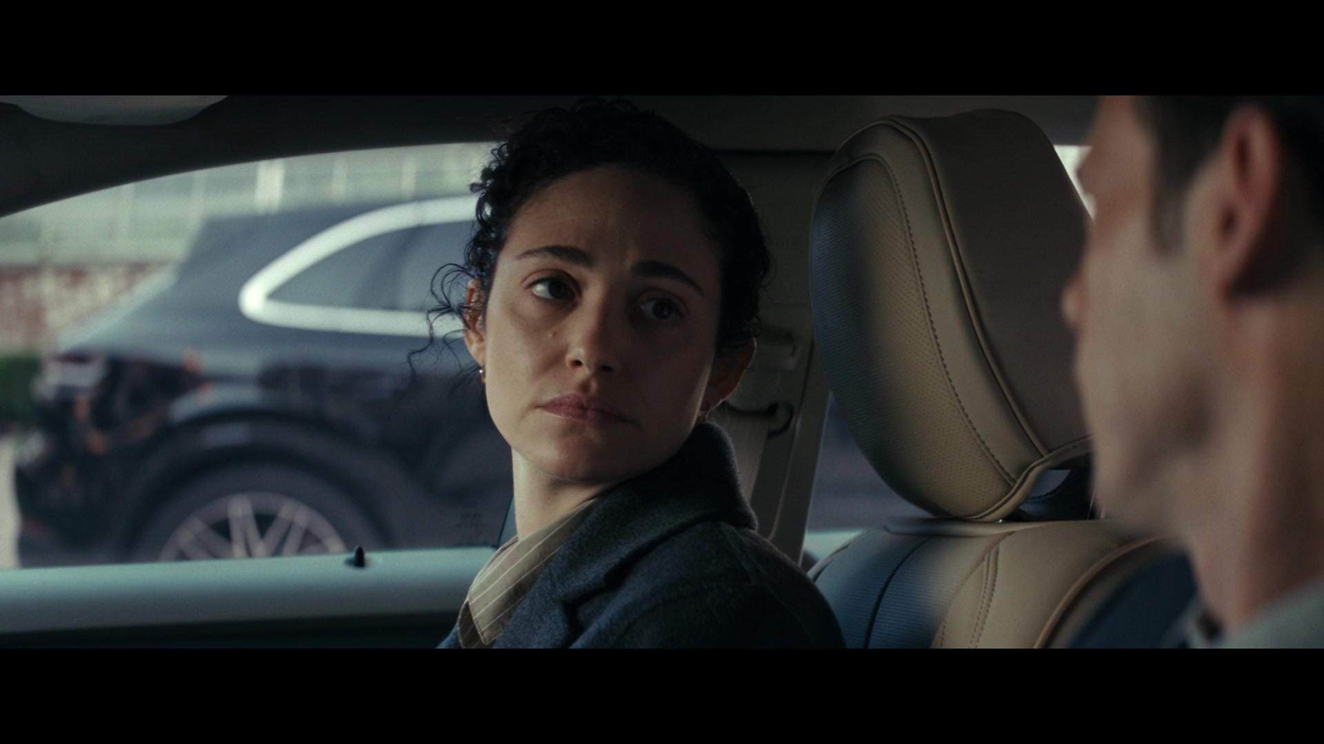 Furious_S01E02_My_Life_Had_Stood_A_Loaded_Gun_1080p_ERW_003260.jpg