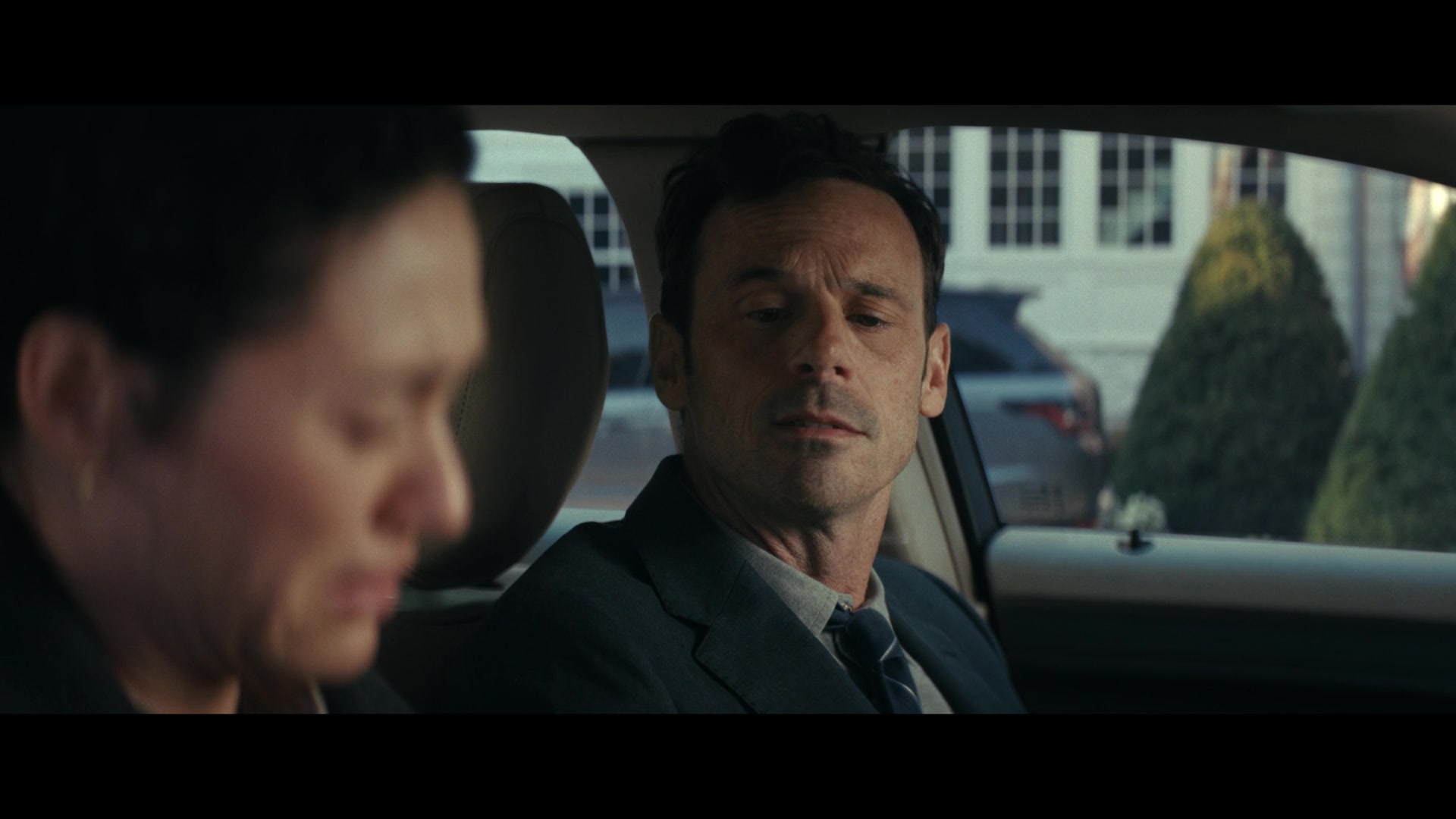 Furious_S01E02_My_Life_Had_Stood_A_Loaded_Gun_1080p_ERW_003335.jpg