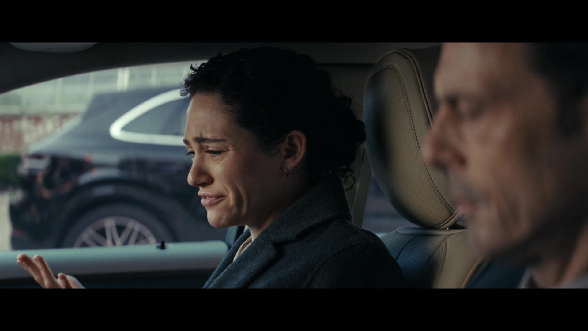 Furious_S01E02_My_Life_Had_Stood_A_Loaded_Gun_1080p_ERW_003343.jpg