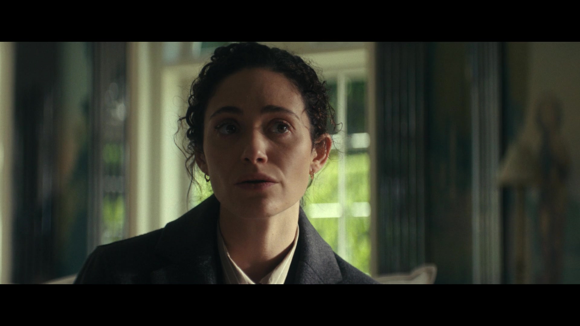 Furious_S01E02_My_Life_Had_Stood_A_Loaded_Gun_1080p_ERW_003568.jpg
