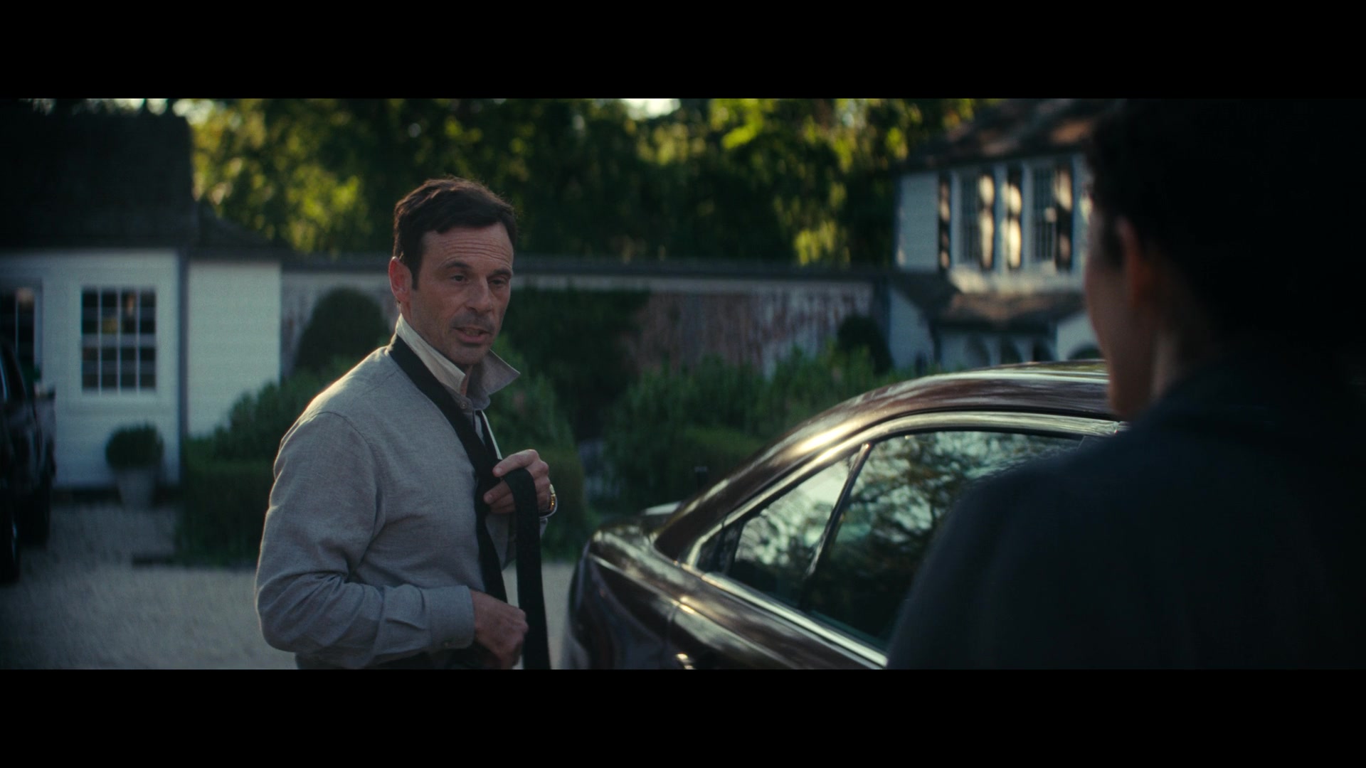 Furious_S01E02_My_Life_Had_Stood_A_Loaded_Gun_1080p_ERW_003924.jpg