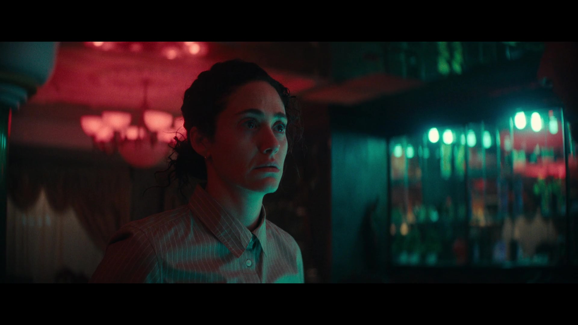 Furious_S01E02_My_Life_Had_Stood_A_Loaded_Gun_1080p_ERW_004705.jpg