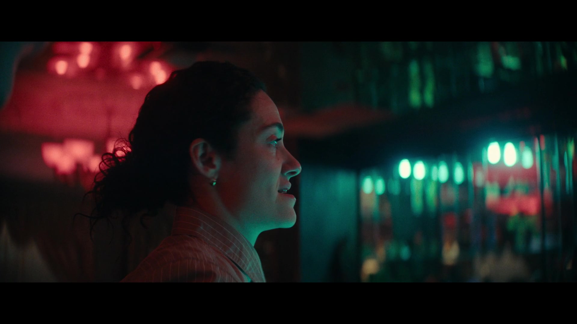 Furious_S01E02_My_Life_Had_Stood_A_Loaded_Gun_1080p_ERW_004759.jpg