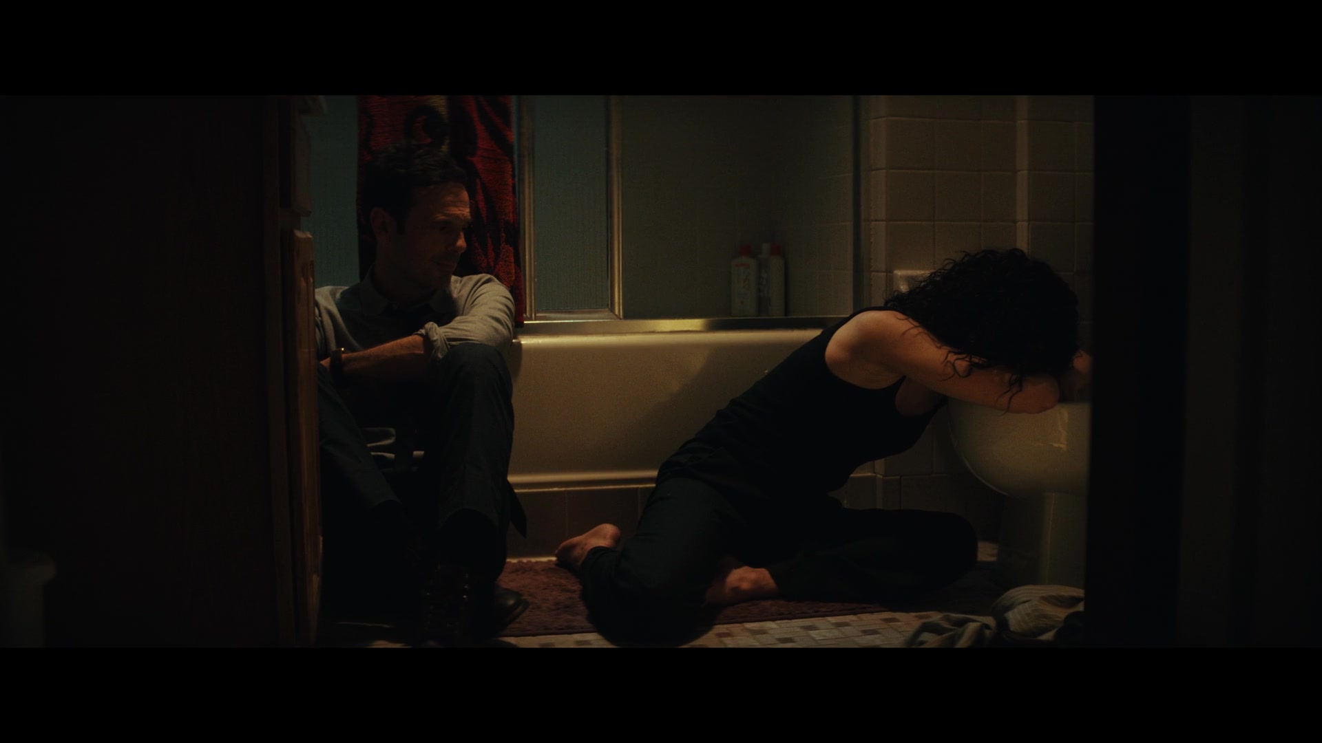 Furious_S01E02_My_Life_Had_Stood_A_Loaded_Gun_1080p_ERW_005227.jpg