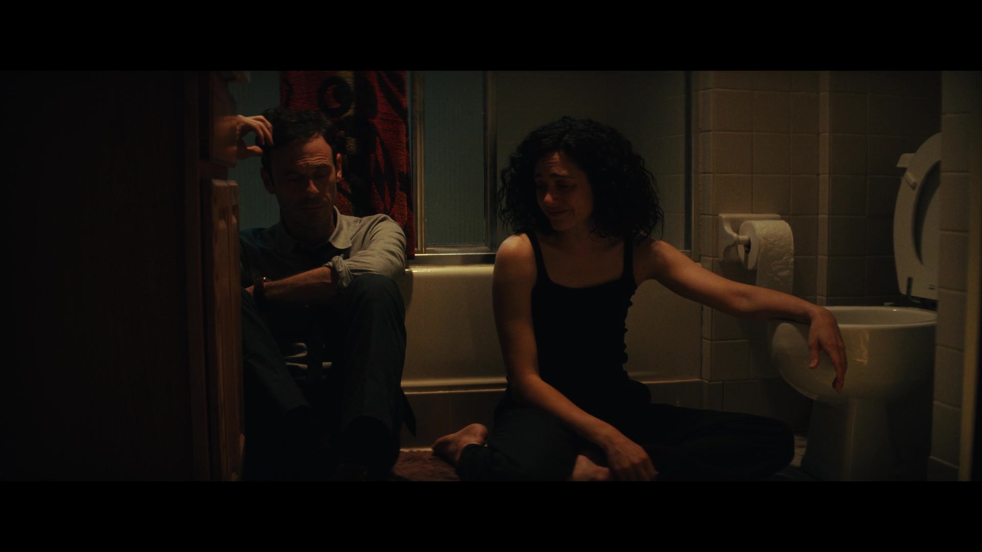 Furious_S01E02_My_Life_Had_Stood_A_Loaded_Gun_1080p_ERW_005268.jpg