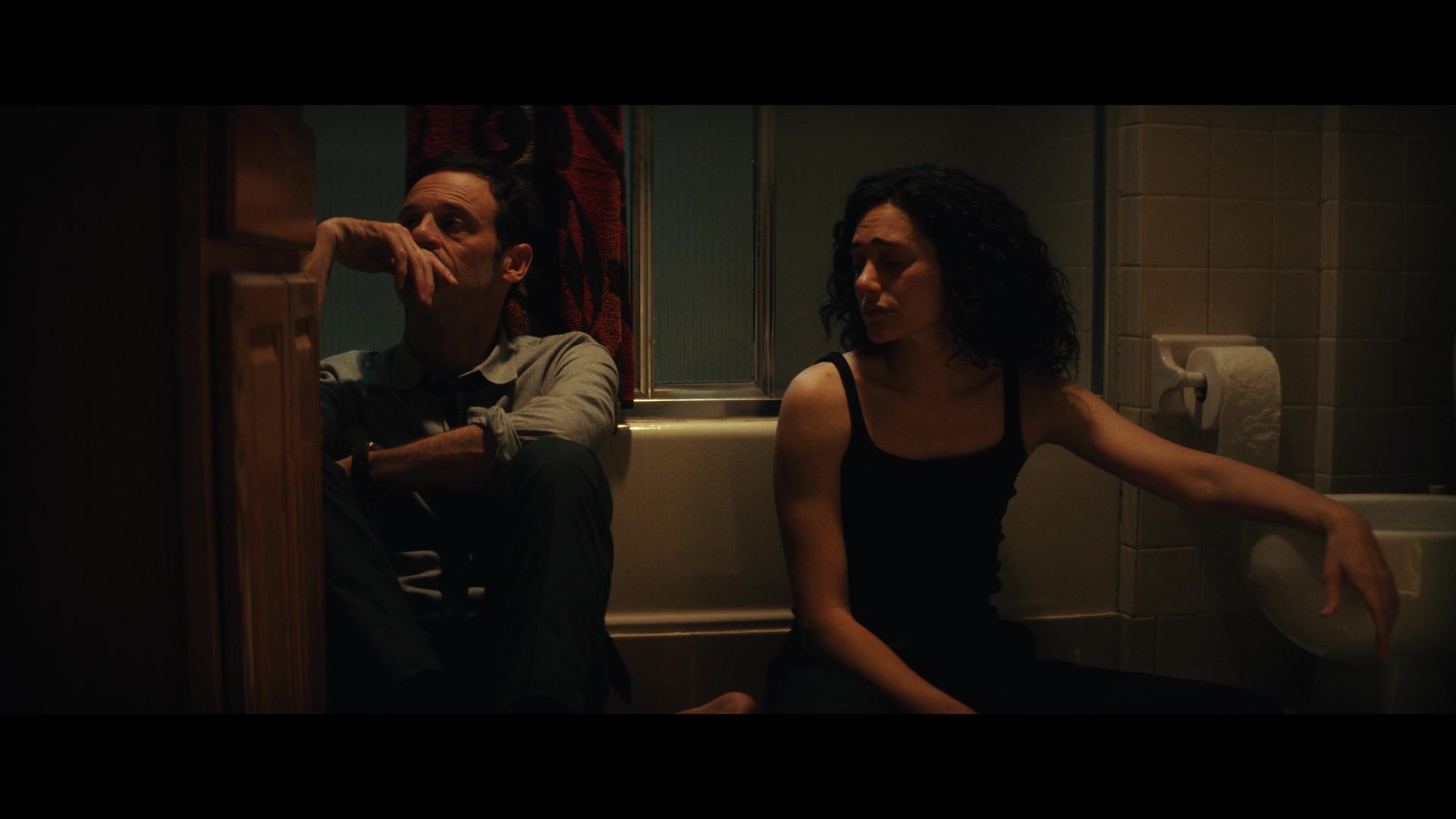 Furious_S01E02_My_Life_Had_Stood_A_Loaded_Gun_1080p_ERW_005324.jpg