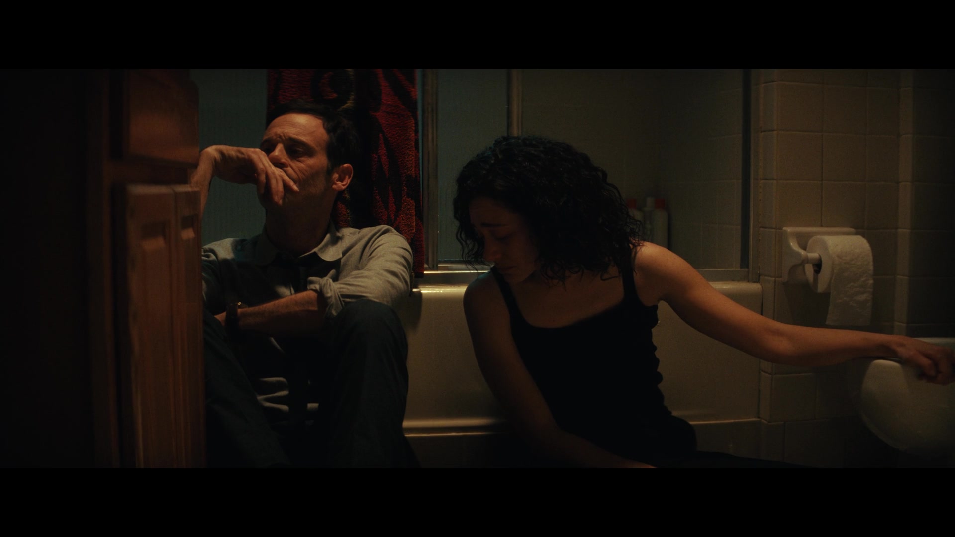Furious_S01E02_My_Life_Had_Stood_A_Loaded_Gun_1080p_ERW_005345.jpg