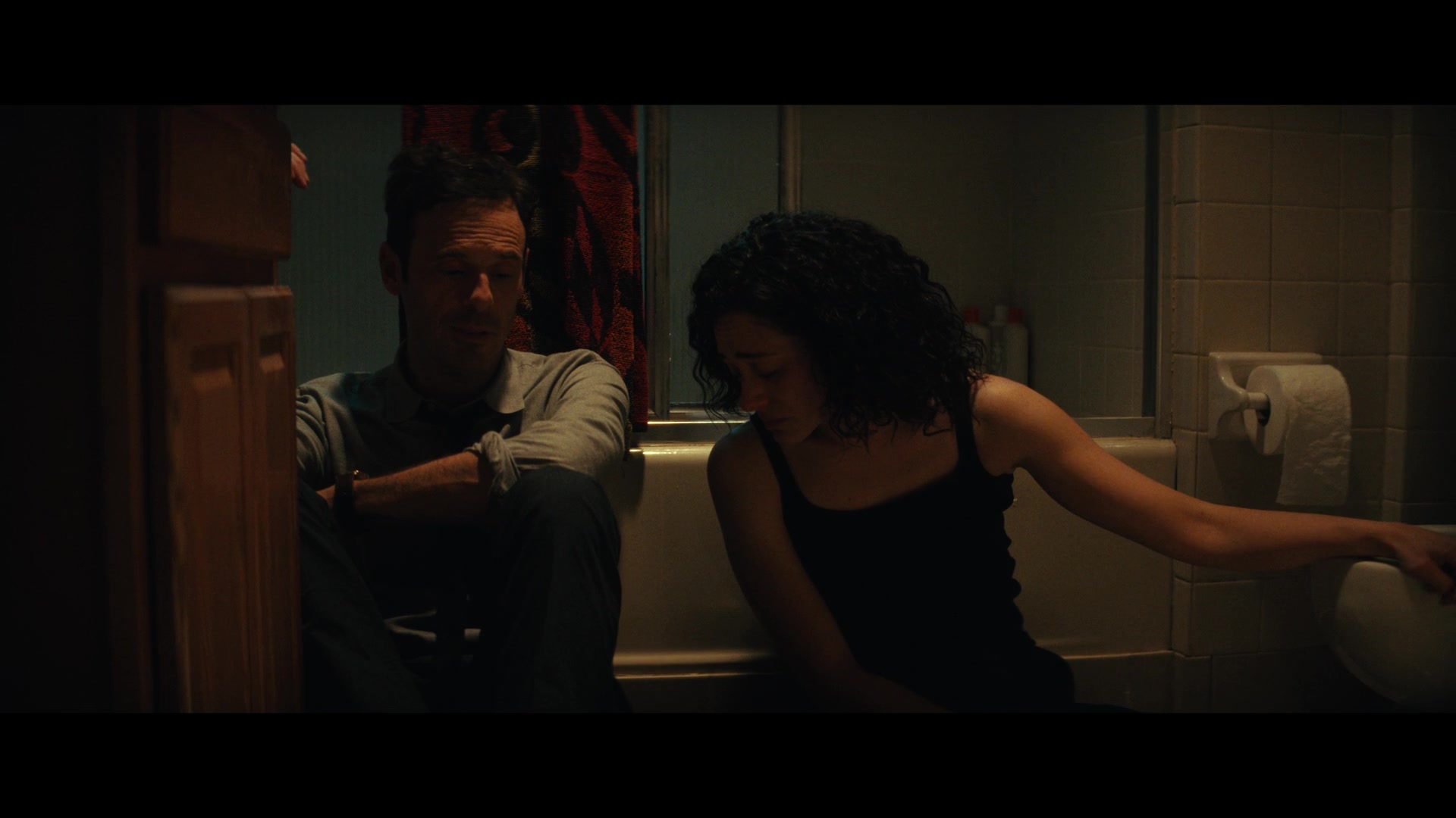 Furious_S01E02_My_Life_Had_Stood_A_Loaded_Gun_1080p_ERW_005353.jpg