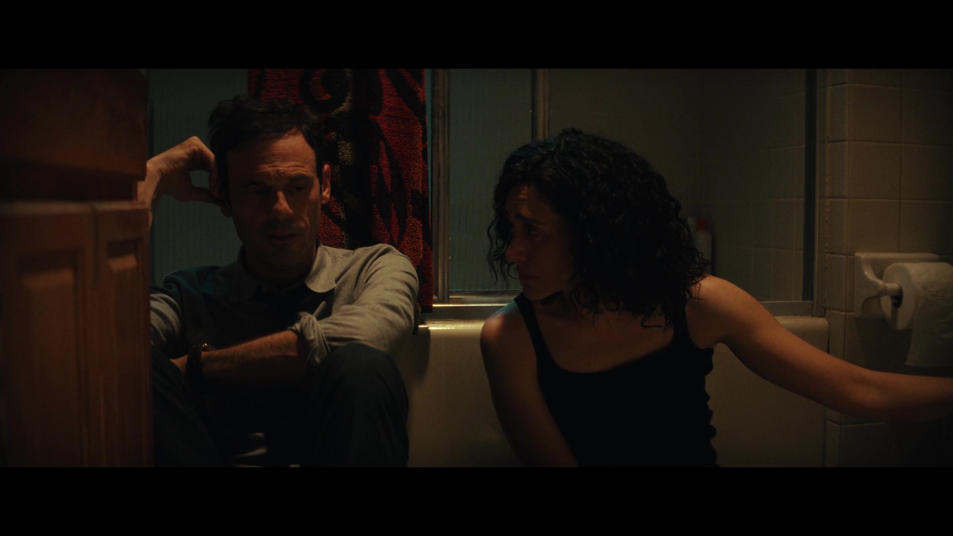 Furious_S01E02_My_Life_Had_Stood_A_Loaded_Gun_1080p_ERW_005394.jpg