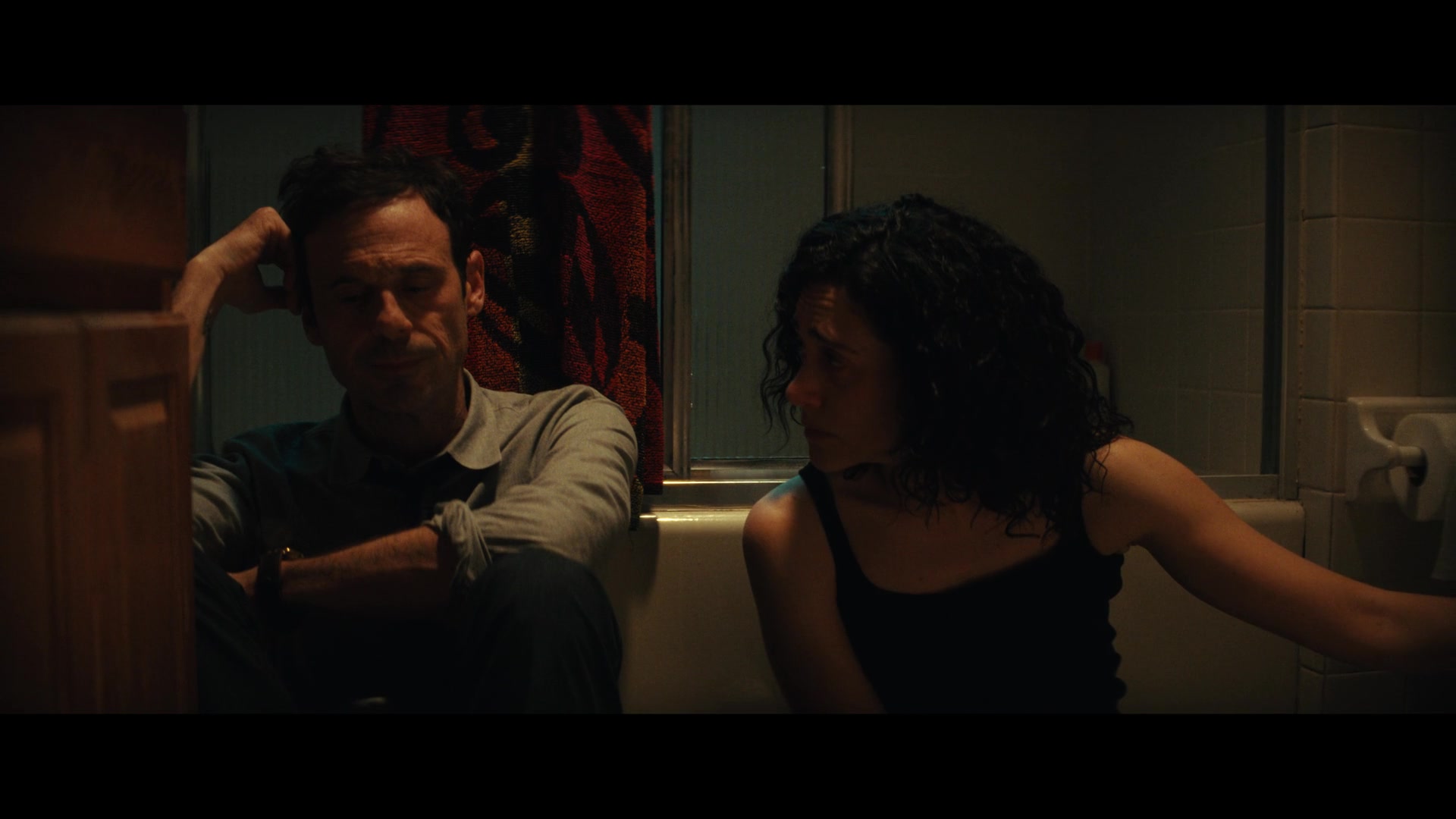 Furious_S01E02_My_Life_Had_Stood_A_Loaded_Gun_1080p_ERW_005411.jpg