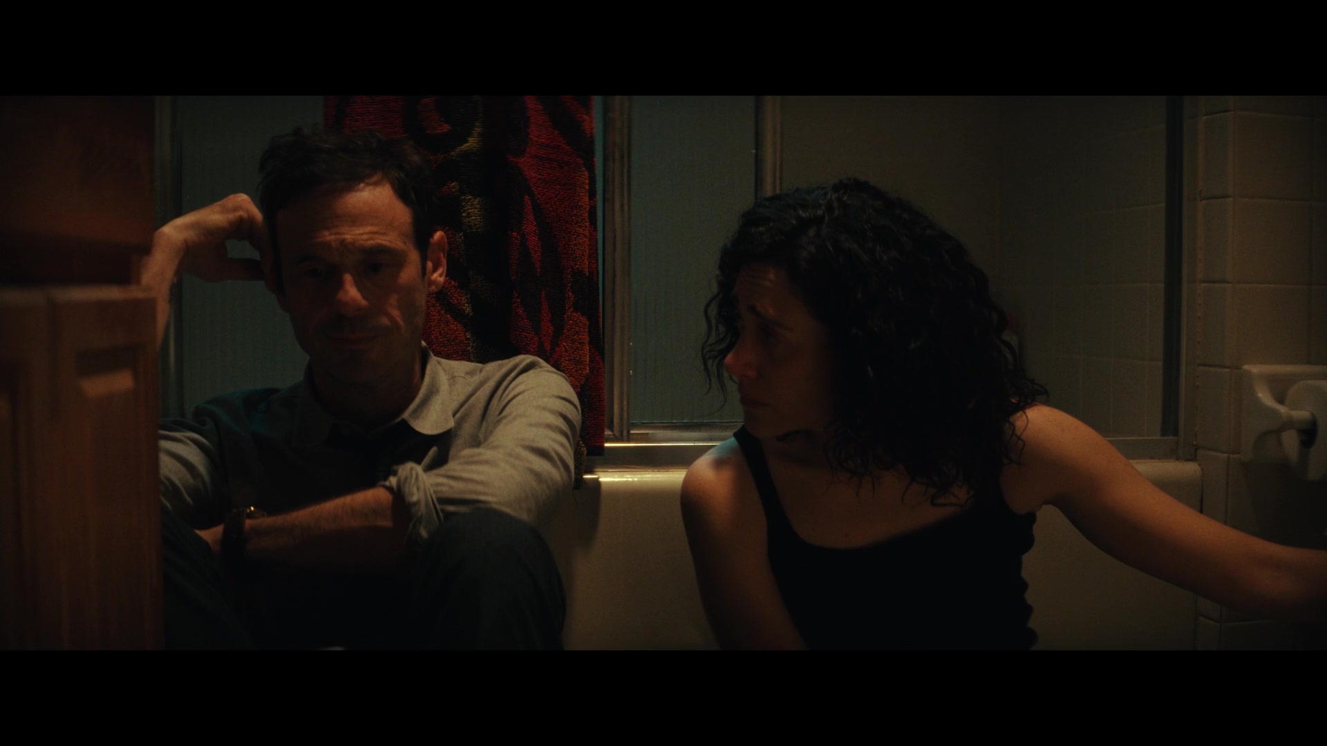 Furious_S01E02_My_Life_Had_Stood_A_Loaded_Gun_1080p_ERW_005418.jpg