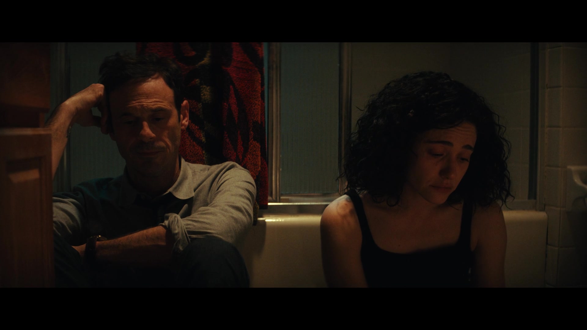 Furious_S01E02_My_Life_Had_Stood_A_Loaded_Gun_1080p_ERW_005440.jpg